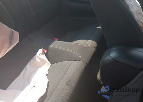 2016 Ford Mustang V6 из США, поврежденный, VIN 1FA6P8AM7G5320991